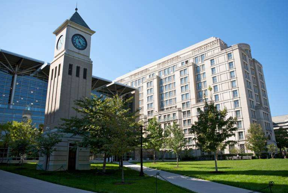 政客乐园：乔治城大学