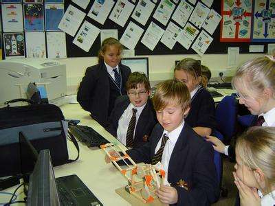 美国高中留学的好处