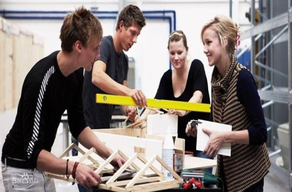 美弗留学分享留美如何进行春季申请